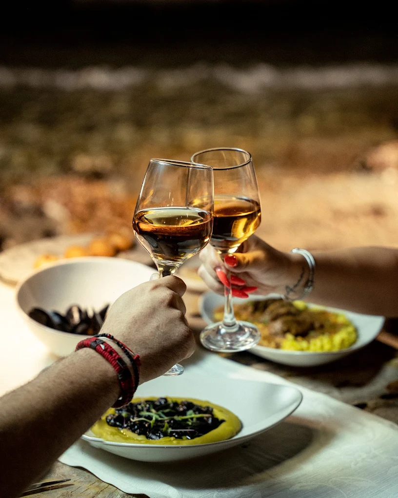 Blue Sea Restaurant - Εστιατόριο θαλασσινών στους Αφύτους Χαλκιδικής