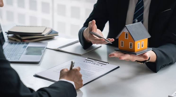 Sunny Group Real Estate, Μεσιτικό Γραφείο Περιστέρι