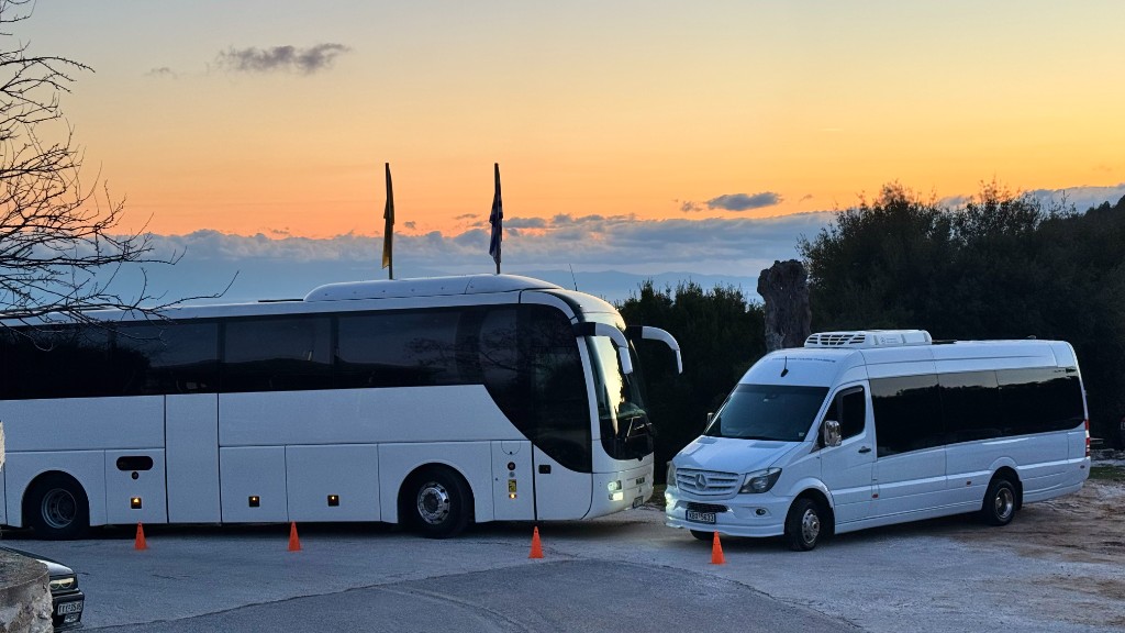 Στόλος Taxi Thassos, λεωφορείο και van για μεταφορές στη Θάσο